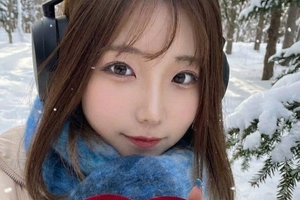 Hot girl giải nghệ, biến mất một năm để đi làm nhân viên văn phòng và cái kết đắng cay