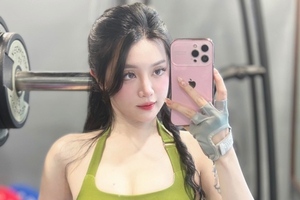 Trực tiếp thị uy sức mạnh, nữ gymer khiến triệu anh em đồng loạt "quay xe"