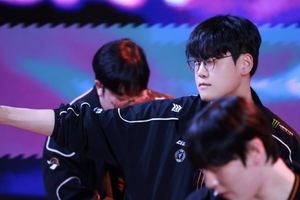 Gumayusi hé lộ đối thủ muốn đối đầu nhất là 2 cái tên "sừng sỏ" của LMHT