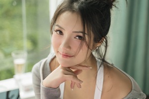 Ngắm nhan sắc hiện tại của Thủy Top, từng là biểu tượng gợi cảm huyền thoại, triệu người tìm kiếm