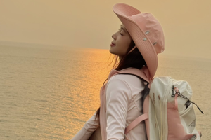 Mê mẩn với bộ ảnh Trekking đẹp như phim của hot girl xinh đẹp