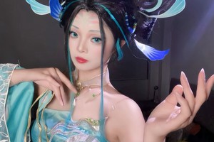 Công khai "bán quạt", nữ coser khiến triệu anh em game thủ "hoảng hồn"