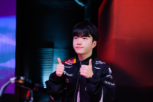 Keria lập kỷ lục "khủng" gắn liền Homeground T1