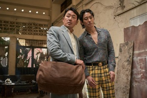 Top 10 phim hài hành động cực đỉnh: Cười ra nước mắt với những pha "báo thủ"