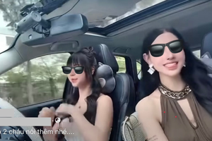 Hết mình với TikTok, hai cô gái "diễn xiếc" trong ô tô bất chấp nguy hiểm, netizen thở dài ngao ngán