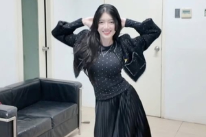 Vừa dùng nhạc Việt, lại còn hát tiếng Việt và nhảy cực quyến rũ, nữ TikToker khiến CDM không khỏi thích thú