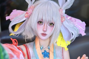 Bụng bầu tháng cuối, nữ coser vẫn biến hình cực đỉnh, khiến tất cả phải trầm trồ khen ngợi