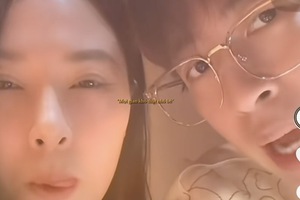 ViruSs xuất hiện bên "gái lạ" trên livestream, "Thảo trợ lý" bị thất sủng?