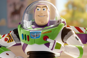 Sau 31 năm chờ đợi, Toy Story 5 cuối cùng đã thực hiện lời hứa lịch sử của Buzz Lightyear
