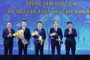 Việt Nam ra mắt Trung tâm quốc gia hỗ trợ sản xuất thử chip bán dẫn