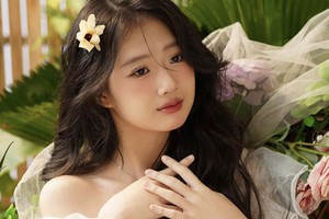 Cận cảnh nhan sắc nàng thơ mới của Vbiz: Ngây thơ thánh thiện tựa tình đầu, netizen năn nỉ “xin đừng dao kéo”