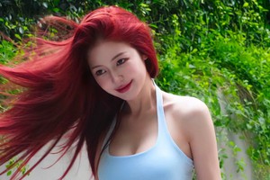 Liz Kim Cương dạo phố quá nổi bật, khiến CĐM hết lời khen ngợi