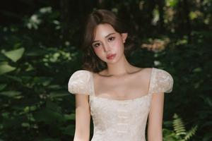 Hóa công chúa lạc trong rừng, nàng hot girl "đốn tim" CĐM với bộ ảnh mới