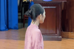 Nữ thần cổ trang thế hệ mới của Việt Nam đây rồi: Visual đẹp hết nước chấm, mặt mộc cực phẩm viral khắp MXH