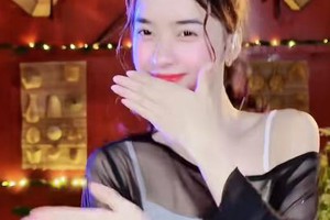 Tiếc nuối cho Yona Cươn: Từ "sơn cước mỹ nữ" đến streamer phải hú hét để khều donate