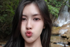 Việt Nam vô địch, một hot girl Thái Lan bất ngờ "viral" trở lại, khiến MXH bàn tán thích thú