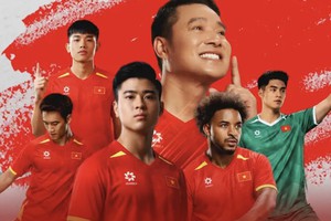 App Store Stories - Huyền thoại tiến vào sân cỏ: Sống lại lịch sử bóng đá Việt Nam trong FC Mobile VN