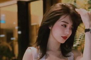 Hà Kim "xả ảnh" đi biển, khiến MXH xôn xao trước vóc dáng đáng mơ ước
