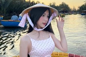 Nữ sinh nóng bỏng khoe chiến tích "đánh lừa" đối thủ, "săn" toàn điểm A học kì gây ấn tượng