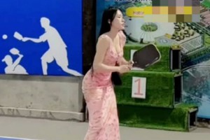 Đang bán nhà thì khách rủ chơi Pickleball, cô nàng saler khiến MXH được một phen "ngã ngửa"