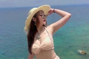 Vô tình xem giải, cộng đồng game thủ bỗng nhiên mê mệt nhan sắc của nữ MC xinh đẹp