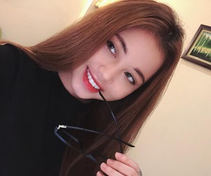 Streamer Lai Lai lộ ảnh nhạy cảm