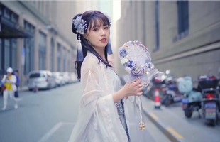 Nàng hot girl tự bóc phốt bản thân, lộ nhan sắc thật khi không trang điểm khiến cư dân mạng khóc thét