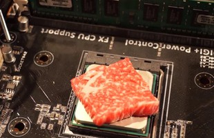 Đem CPU máy tính để 'nướng thịt bò, luộc trứng'... YouTuber bỗng nổi như cồn tiền vào như nước