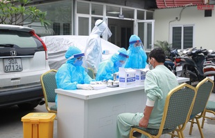 Thêm 2 ca mắc Covid-19 mới, trong đó có 1 nữ sinh ở Mê Linh: Ca nhiễm 243 từng đến nhà bệnh nhân này chơi, nói chuyện
