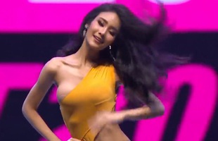 Vì áo tắm "lởm" của ban tổ chức, hàng loạt thí sinh Miss Grand Thailand 2020 lộ ngực trên sóng livestream