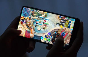 Lách luật cấm trẻ trâu chơi game, cậu nhóc nhờ ông nội 60 tuổi nhận diện khuôn mặt, bị lộ chỉ vì trót "Pentakill" lúc 3 giờ sáng