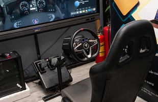 Review ThrustMaster T248 - Vô lăng lái xe siêu mượt có LED hiển thị tốc độ xịn sò