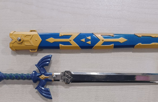 Chế tạo kiếm của nhân vật trong game rồi mang ra phố trêu đùa, nam thanh niên nhận án tù 4 tháng