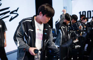 "Thảm họa" BLG tại CKTG 2025, fan LPL nhận xét cay đắng