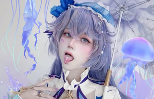 Chán nướng bánh, hot girl "bật mood" cosplay đẳng cấp thợ thầy chiều lòng fan nam