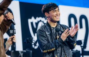 Tái ngộ GAM, cựu vương CKTG có màn "nhắc thù cũ"