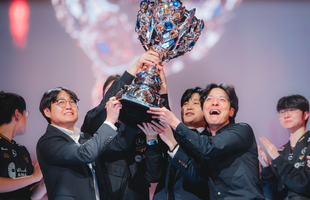 Không chỉ dàn tuyển thủ mà BHL T1 cũng lập kỷ lục lịch sử của LMHT