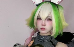 Biến hình thành Aya, hot coser khiến anh em game thủ mê mệt vì "to hơn bản gốc"