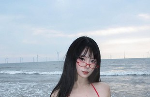 Hot girl Trung với visual trong trẻo như nắng sớm nhưng body “cực căng” lại khiến fan mất ngủ cả đêm