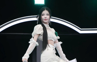 Mai Dora khoe vóc dáng quyến rũ tại sự kiện của T1, fan gọi tên Văn Tùng