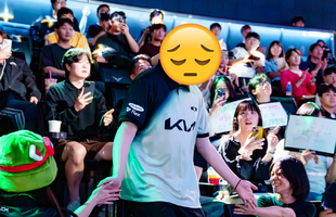 Một cựu vương CKTG chính thức thất nghiệp, xác định luôn tương lai buồn