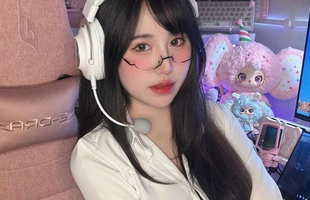 Chỉ làm content khoe góc gaming, nữ streamer vẫn gặt tương tác cực "đỉnh"