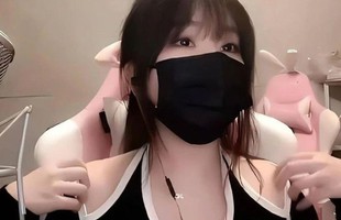 Nữ streamer "top 1 server" ngày ấy bị team qua đường tóm trọn khoảnh khắc không thể tin nổi