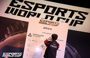 Bị gọi là "giải cỏ", EWC lại đang góp công "cứu" cả LMHT chuyên nghiệp