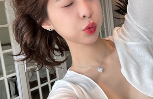 Tammy Phạm chào hè với loạt ảnh bùng nổ nhan sắc, đường cong "bốc lửa" chiếm trọn ánh nhìn