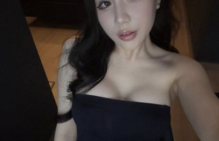Streamer phú bà tương tác lại với tình cũ Zeros, "gương vỡ lại lành"?