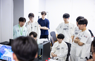 Cựu vương CKTG bất ngờ rơi vào cảnh éo le