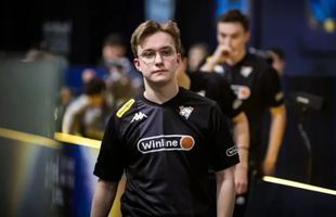 Game thủ CS2 nổi tiếng bị "scam" trắng trợn, "bay màu" hơn 1 tỷ đồng chỉ trong nháy mắt