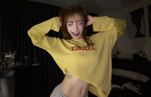 Outfit "chấm bi" của hot TikToker xinh đẹp, khiến anh em game thủ ngất ngây không thể rời mắt