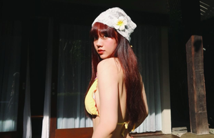 Chụp ảnh trước gương, Bảo Hân Helia khiến fan "tá hỏa" vì quên... cài cúc áo